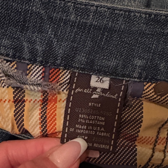 A Po - Picture 3 of 4